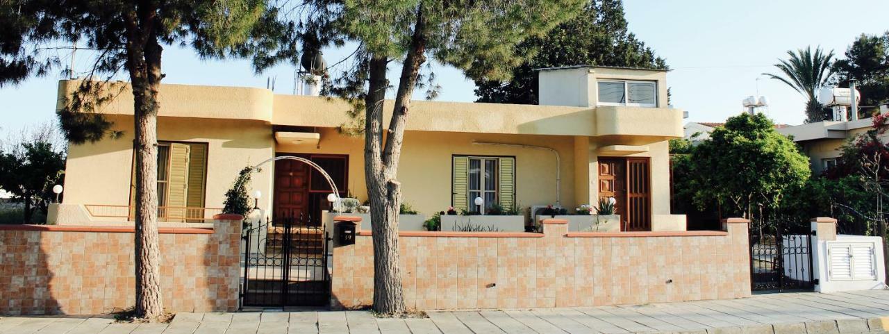 Villa Ithaca Lárnaca Exterior foto