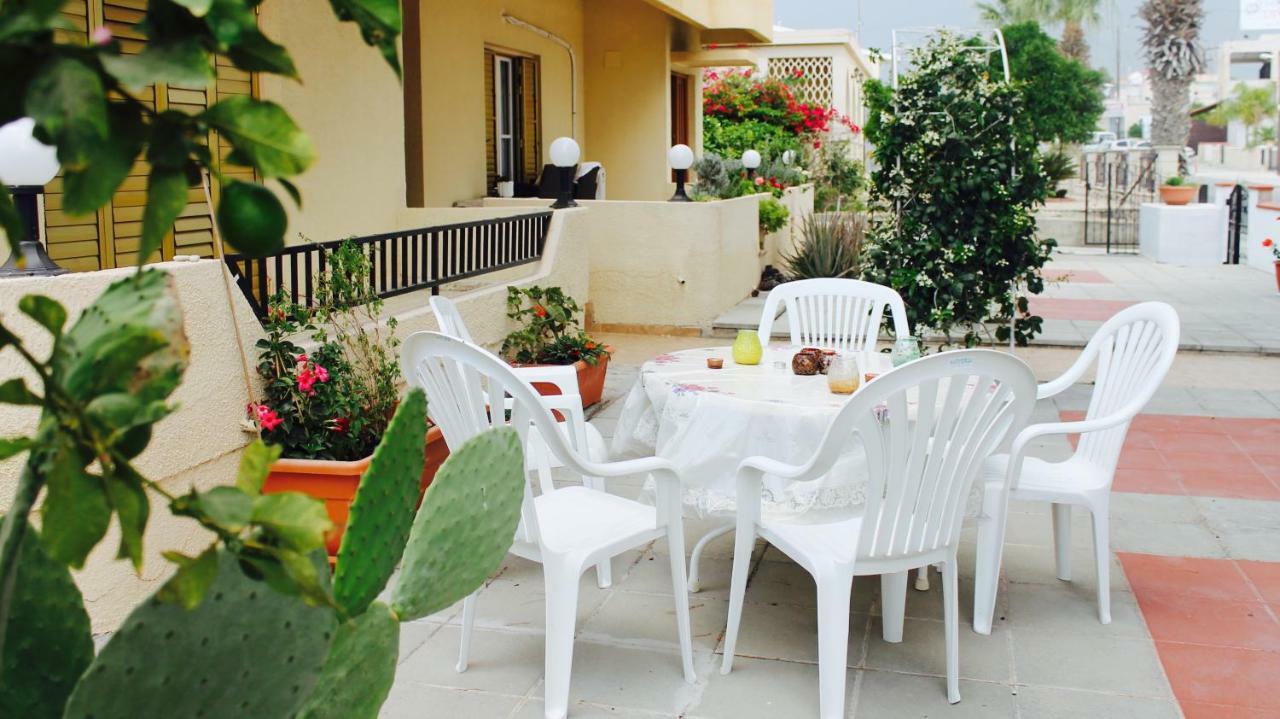 Villa Ithaca Lárnaca Exterior foto